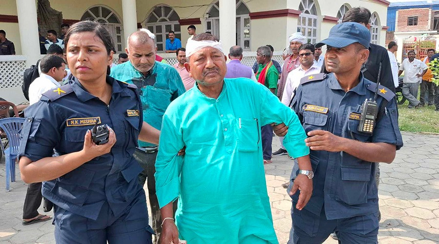 एमाले धनुषा अधिवेशनमा झडप हुँदा ५ जना घाइते