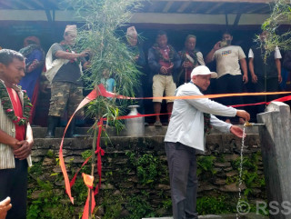 चार सय घरमा खानेपानीको सुविधा