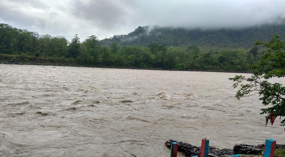 महाकाली नदीमा डुबेका दुई बालिकाको अझै पत्तो लागेन