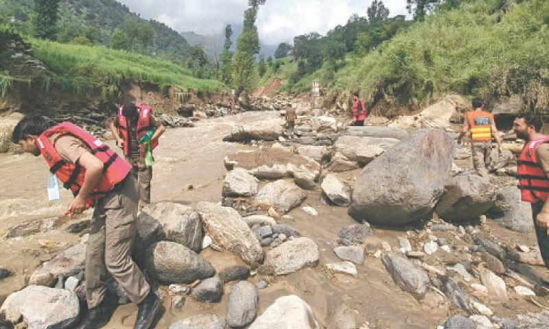 पाकिस्तानको शाङ्गला जिल्लामा बाढी : एकै गाउँका २० सहित ३६ जनाको मृत्यु