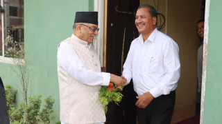 घेराबन्दीमा परेका प्रचण्डको छटपटी हेर्न लायक छः महेश बस्नेत