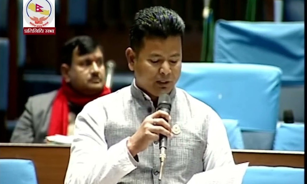 फेसबुक, युट्युब बन्द नगर्न रास्वपाको माग
