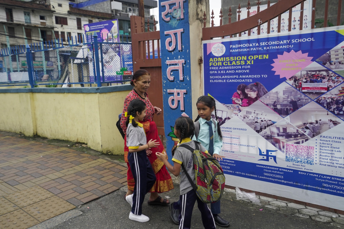 काठमाडौं उपत्यकामा विद्यालयहरू पुनः सञ्चालनमा