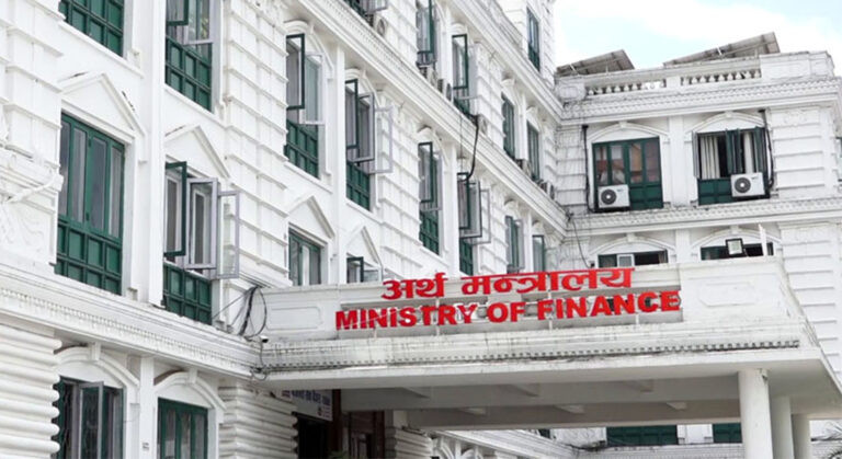 निर्वाचन र पुनःनिर्माणका लागि बजेट स्रोत खोज्न तीन सदस्यीय कार्यदल गठन