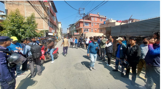 कांग्रेस केन्द्रीय समिति बैठकमा सुरक्षा व्यवस्था कडा, पार्टी कार्यालय पुग्न थाले नेताहरू