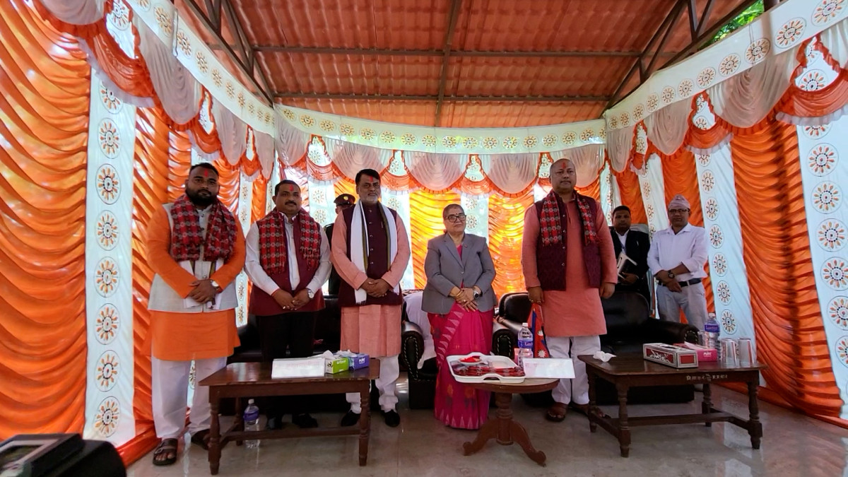 मधेस प्रदेश सरकारका नव नियुक्त दुई मन्त्रीद्वारा शपथ ग्रहण