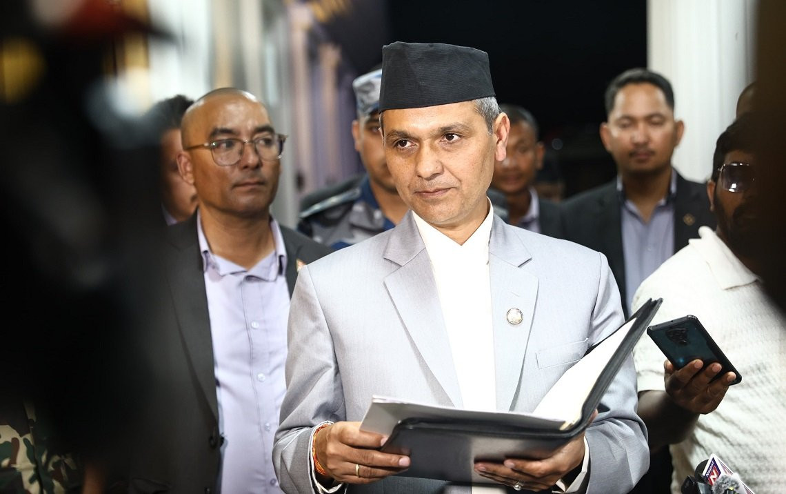 निर्वाचनमार्फत निकास दिलाउन दृढ छौँः गृहमन्त्री अर्याल