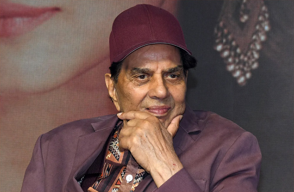 भारतीय अभिनेता धर्मेन्द्र अस्पताल भर्ना