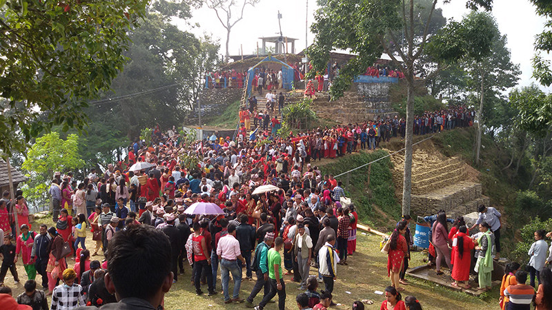 थानीमाईमा फूलको डोली चढाएमा मनको इच्छा पूरा हुने धार्मिक विश्वास