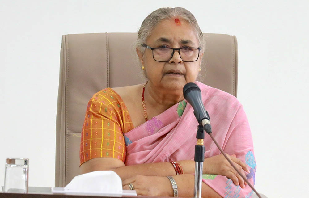 सरकारका प्राथमिकताबारे राजनीतिक दलसँग छलफल गर्दै प्रधानमन्त्री