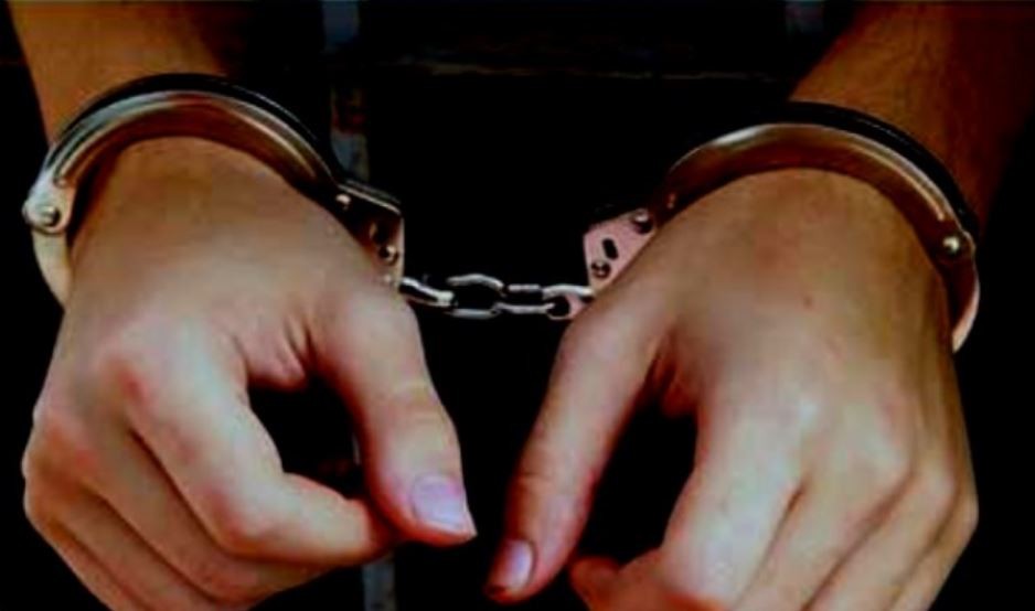 पोर्चुगल पठाइदिने भन्दै २ लाख ठगेर भागेका महर प्रहरीको फन्दामा