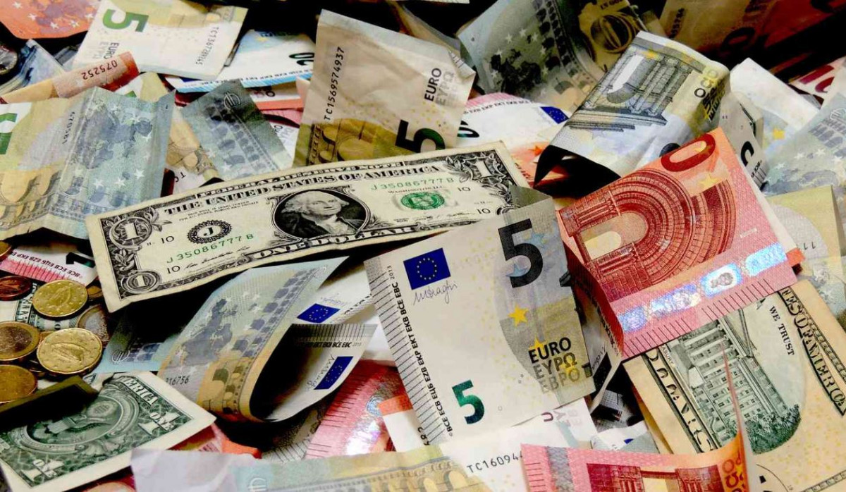 अमेरिकी डलर, मलेसियन रिङ्गेट, कतारी रियालदेखि कुवेती दिनारसम्मको भाउ कति छ आज ?