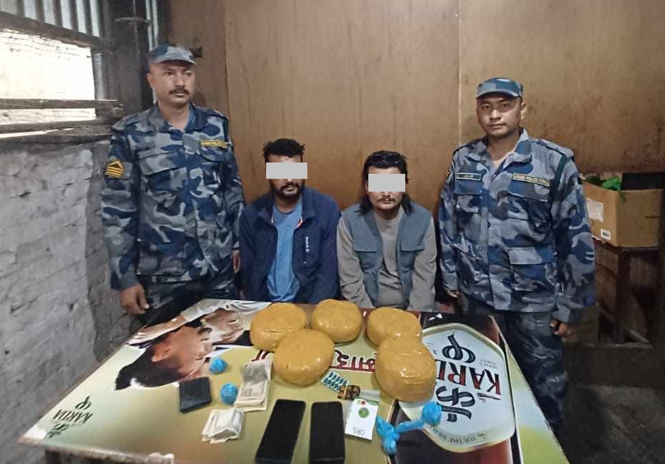 काभ्रेको बनेपाबाट लागूऔषधसहित दुई जना सशस्त्र प्रहरीको नियन्त्रणमा