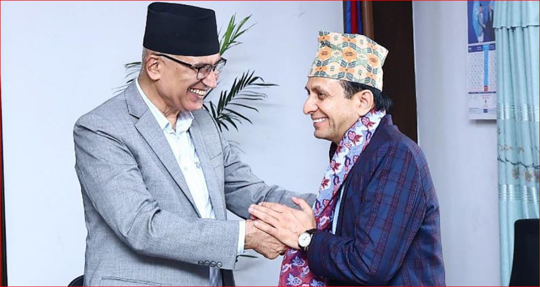 ओझा निलम्बनमा परेपछि पोखरेललाई प्राधिकरणको जिम्मेवारी, अर्थमन्त्री पौडेलले गराए सपथ
