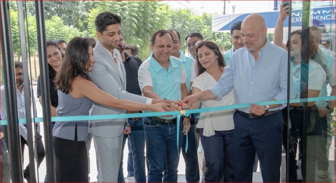 काठमाडौँमा बजाज चेतक ईभीको पहिलो ‘स्टेट-अफ-द-आर्ट’ एक्सपेरियन्स जोन