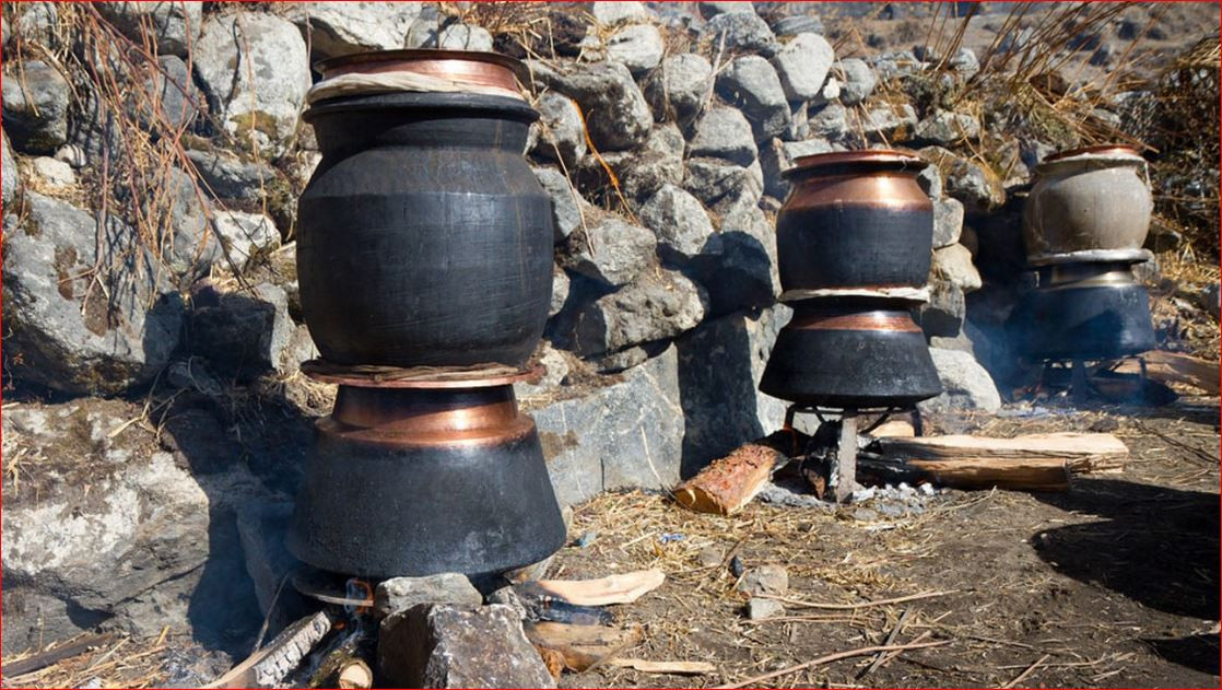 घरेलु मदिरालाई कसरी ‘ब्राण्डिङ’ र बजारीकरण गर्दैछ गण्डकी सरकार ?