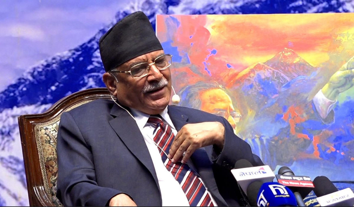 एमाले र प्रधानमन्त्री ओली नै विद्यालय शिक्षा विधेयकको विरुद्धमा हुनुहुन्छ, कोही भ्रममा नपरौँ : प्रचण्ड