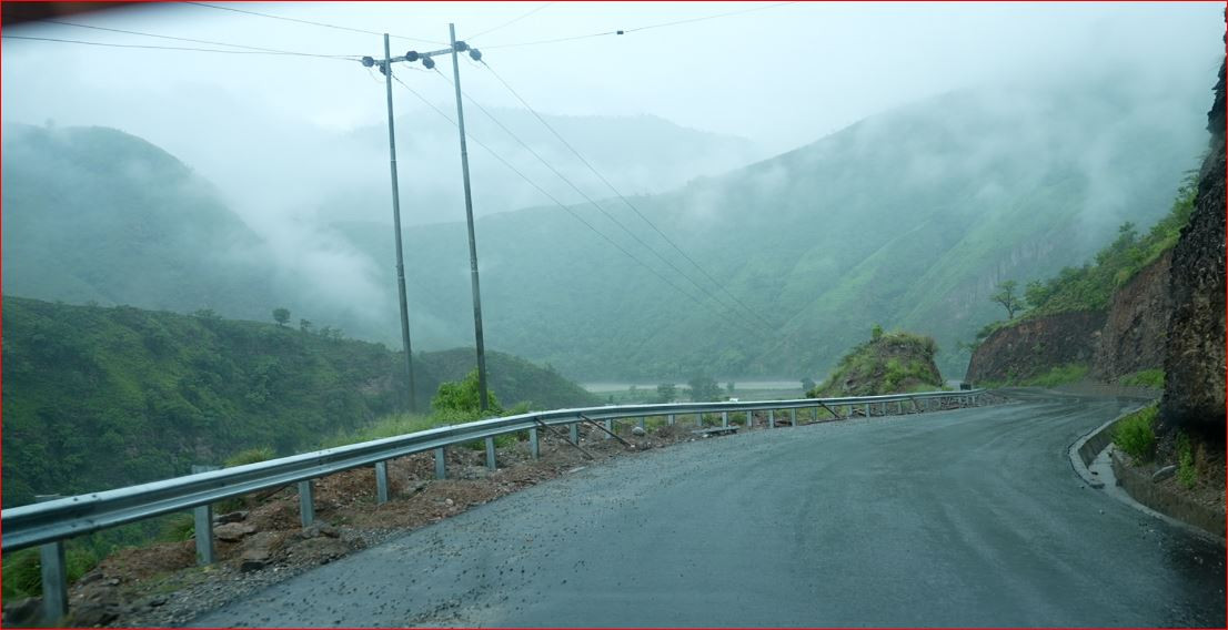 तमोर करिडोरमा बढ्यो चहलपहल,  यातायात र व्यवसायमा सहजता