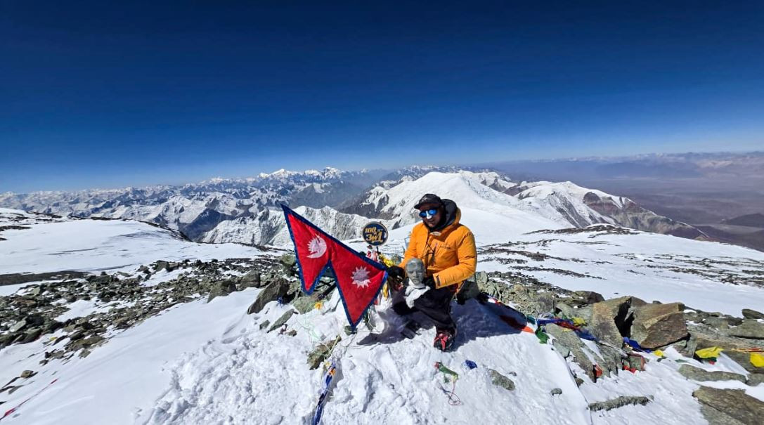 दारिन्जी शेर्पाले गरे किर्गिस्तानको ‘लेनिन चुचुरो’ को दुईपटक सफल आरोहण