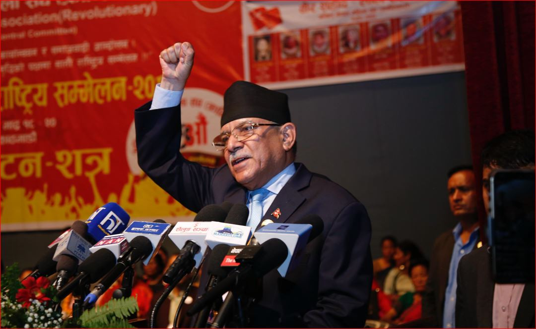 जनयुद्धमा महिलाको सहभागिताबाट मात्रै ३३ प्रतिशत अधिकार स्थापित : अध्यक्ष प्रचण्ड