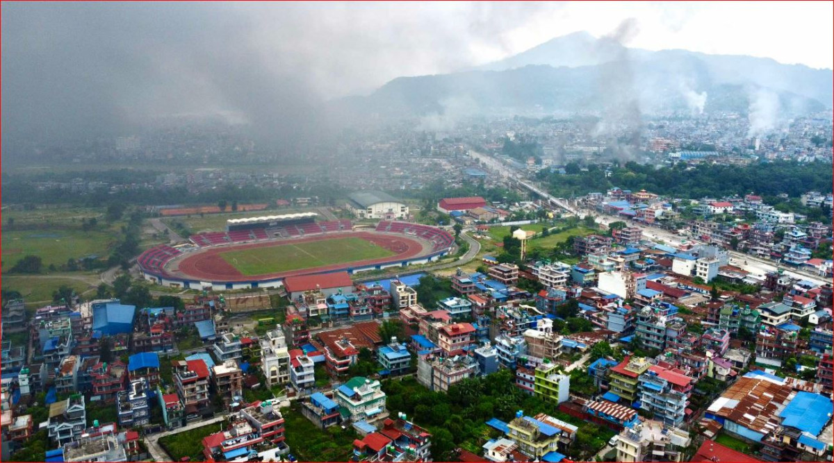 पोखराका अधिकांश कार्यालयमा तोडफोड तथा आगजनी, ९०० कैदीबन्दी भागे
