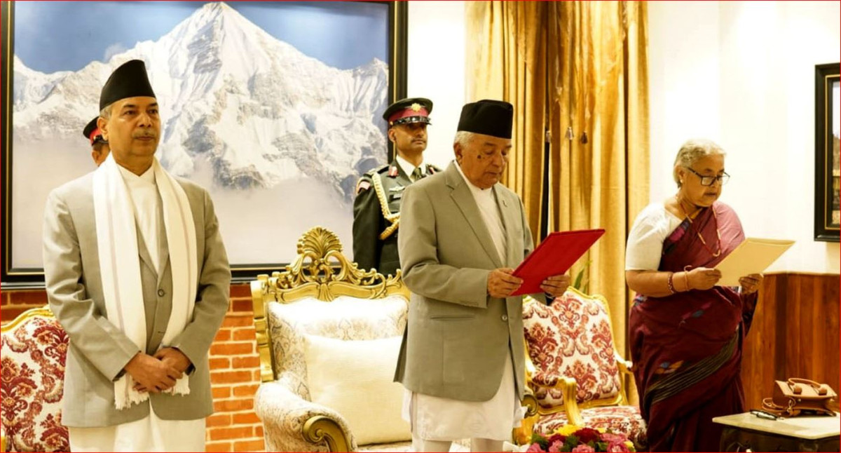 राष्ट्रपतिसमक्ष नवनियुक्त प्रधानमन्त्री कार्कीले लिइन् सपथ, प्रतिनिधिसभा विघटन, निर्वाचन फागुन २१ गते