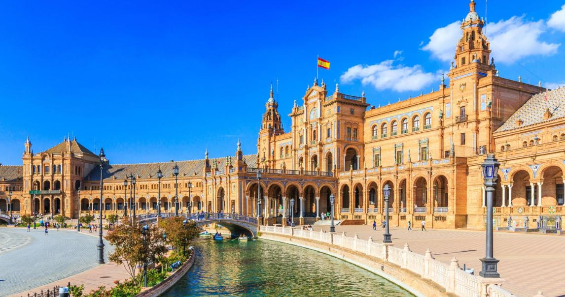 स्पेनको अर्थतन्त्रमा  सुधार, वृद्धि अनुमान २.७ प्रतिशत