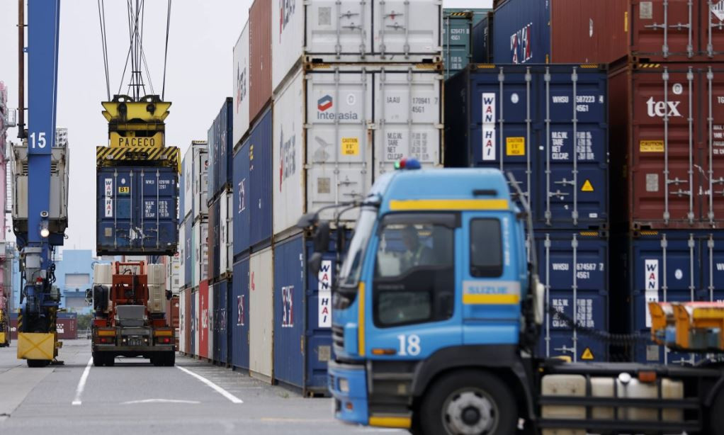 अमेरिकी कर नीतिका कारण जापानी निर्यातमा १४ प्रतिशत गिरावट