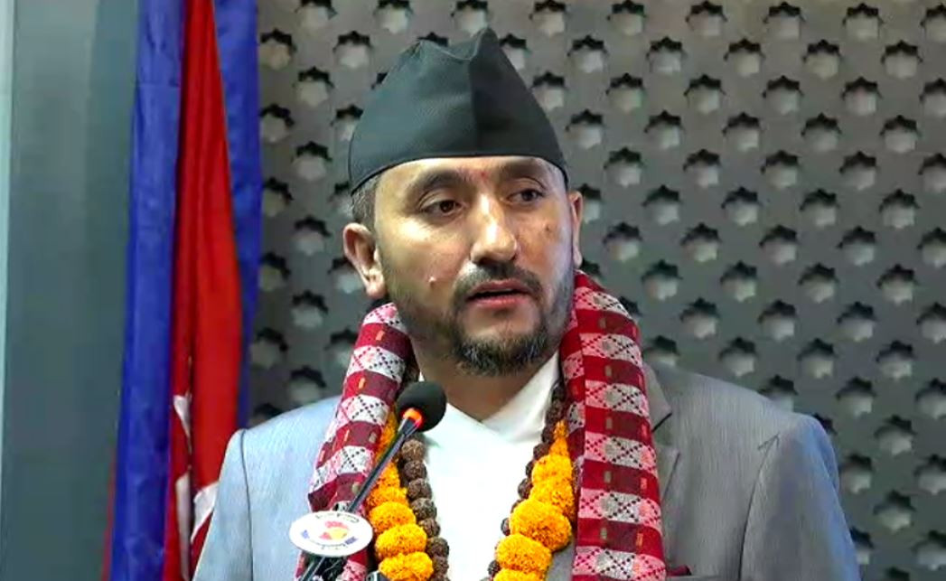 अनलाइन मिडियाको दर्ता र नवीकरण विभागबाट यथाशीघ्र सुरू हुन्छः  मन्त्री खरेल