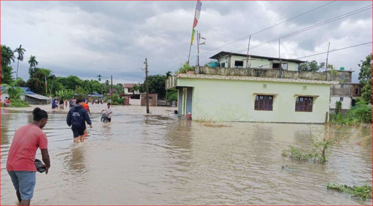 बाढीको वितण्डाले झापामा चार करोड बराबरको क्षति, ४ हजार ५०० घरपरिवार प्रभावित