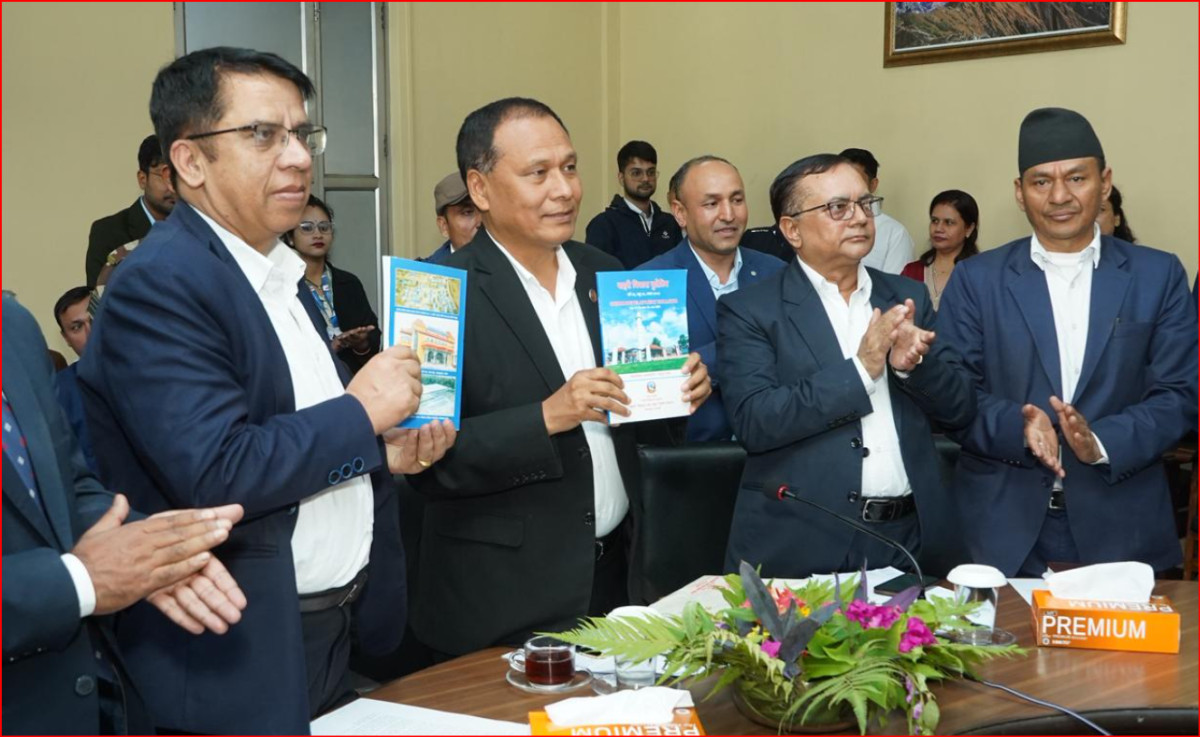 एकीकृत बस्तीसँग सामाजिक, वातावरण र आर्थिक पक्ष जोड्न नसक्दा सफल भएन : मन्त्री घिसिङ