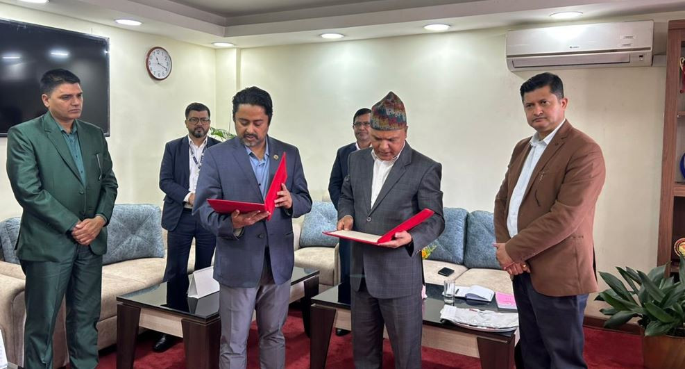 कामना सेवा विकास बैंकका अध्यक्ष आचार्यले गरे पद तथा गोपनियताको सपथ ग्रहण