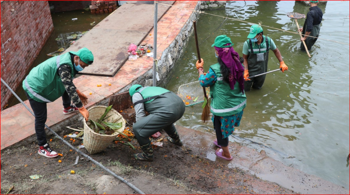 छठ पर्वको अवसरमा व्यवस्था गरिएका मुख्य उपासना स्थलमा महानगरको विशेष सरसफाइ