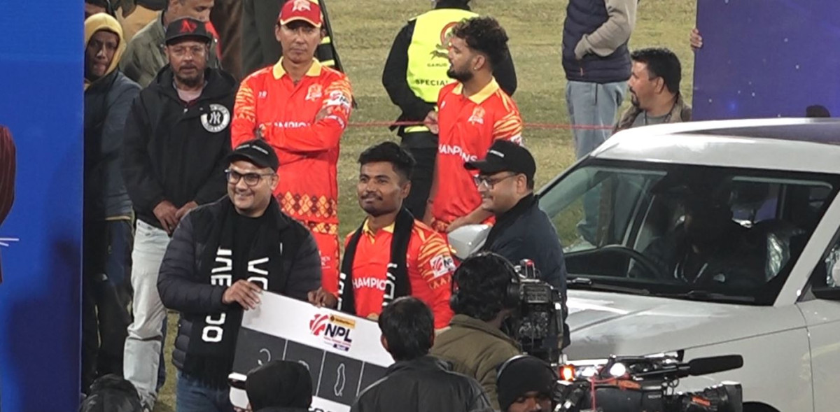 एनपिएल : रोहितले जिते कार, अरू क-कसले के पाए ?