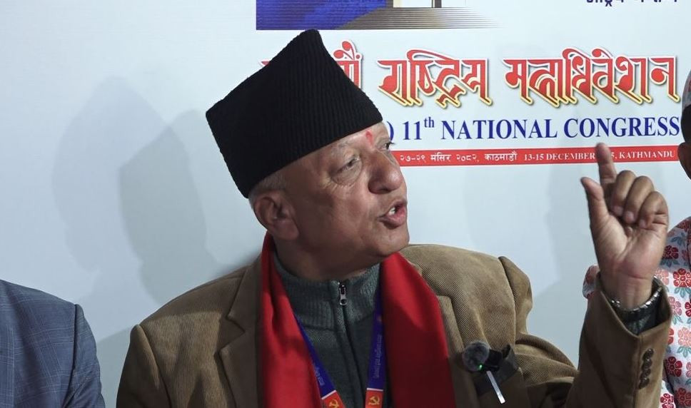 एमाले केन्द्रीय समिति बैठक : वरिष्ठ उपाध्यक्ष पद हटाउने