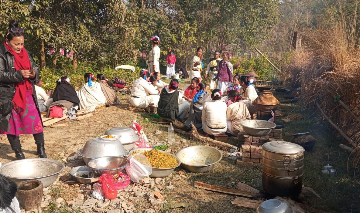 माघे संक्रान्तिको पूर्वसन्ध्यामा थारु संस्कृतिको अनुपम झल्को