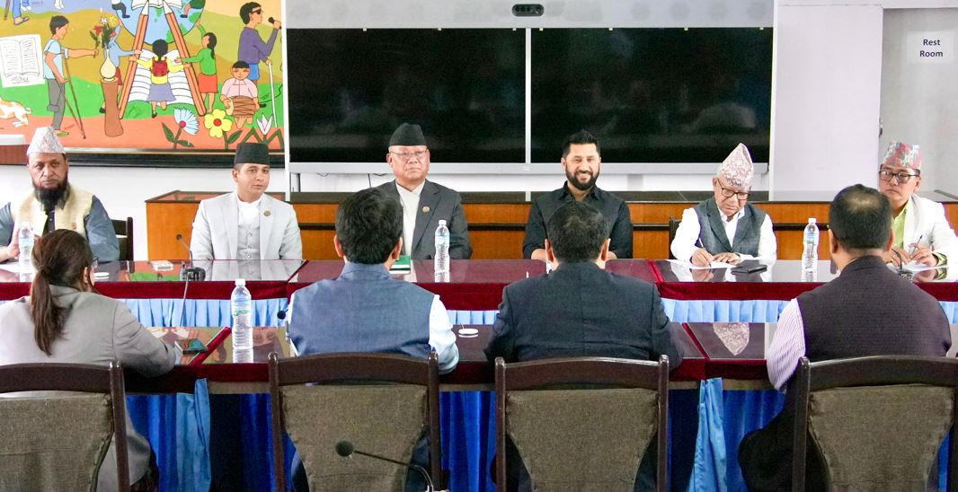 सर्वदलीय बैठकमा जुटेन सहमति, संसदमा अवरोध कायमै राख्ने विपक्षीको दलको अडान