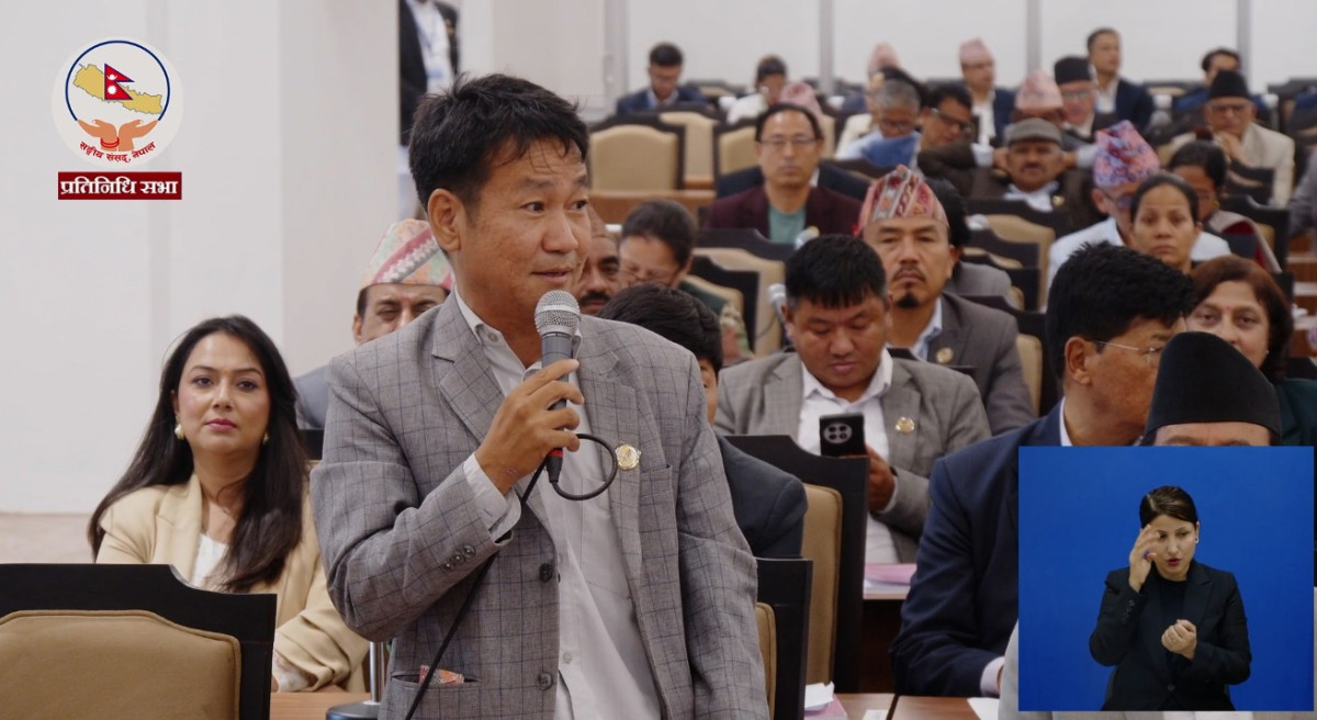 टेम्पो भीरबाट खसालिएको घटनाप्रति हर्क साम्पाङको आपत्ति, दोषीमाथि कारवाहीको माग