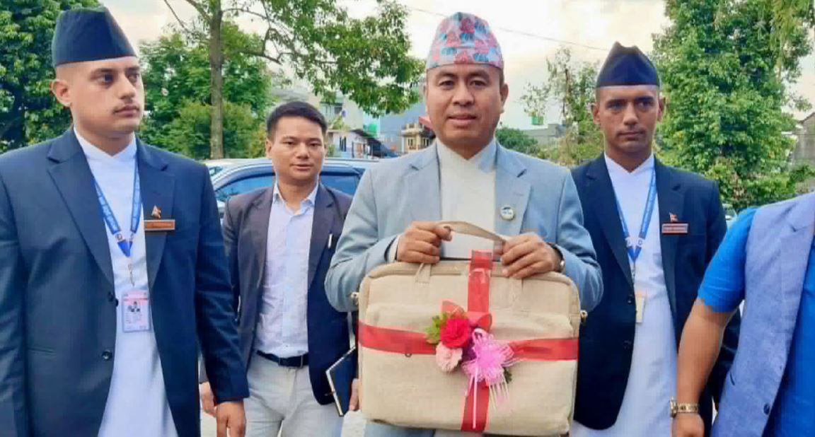 गण्डकी प्रदेशले ल्यायाे ३३ अर्बकाे बजेट, चालू खर्च घटाइयाे (पूर्णपाठ)