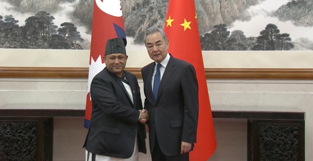 चीनले नेपालप्रति मैत्रीपूर्ण नीति अपनाउने, चीनविरुद्ध नेपाली भूमि प्रयोग गर्न नदिने खनालको प्रतिवद्धता