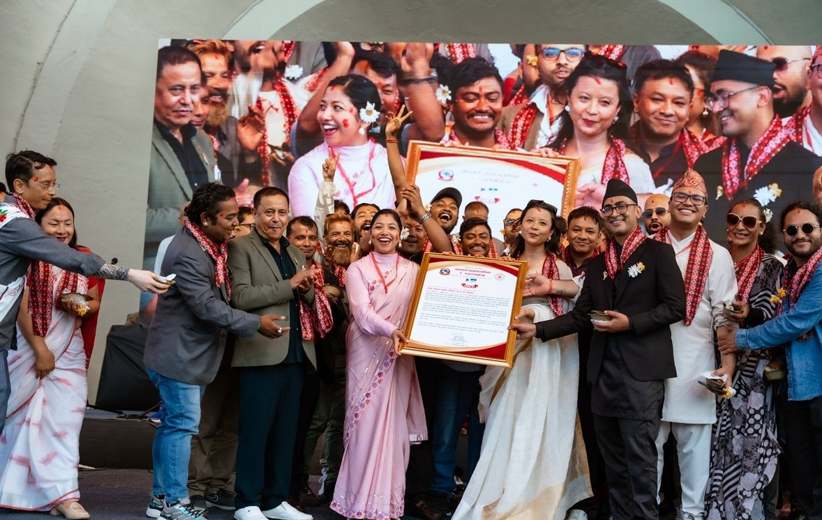 ‘इलिफेन्ट इन द फग (तिनीहरु)’लाई काठमाडौं महानगरपालिकाबाट नगद १० लाख सहित सम्मान
