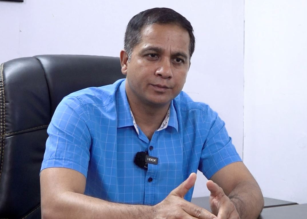 गरिबलाई हटाउने नीति लियो सरकारले, सुकुम्बासीमाथिको व्यवहार अमानवीय : ऐन महर