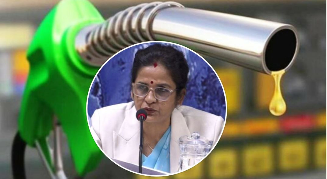 इन्धन सस्तो भएपछि मन्त्री यादवको आग्रह : बजार मूल्य पनि घटाउनु, कृत्रिम मूल्यवृद्धि रोक्नु