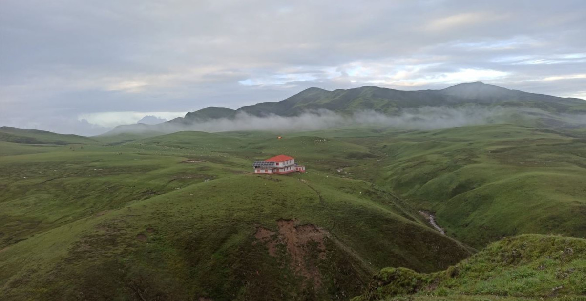 हरियालीले सजिएको बडीमालिकाको त्रिवेणी पाटनमा बढ्यो पर्यटकको आकर्षण