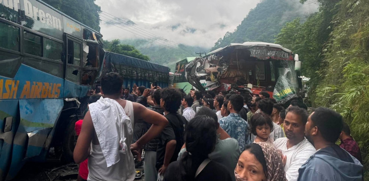 जलबिरेमा तीनवटा सवारीसाधन ठोक्किँदा २६ घाइते, अवरुद्ध मुग्लिङ–नारायणगढ सड्क खण्ड पुन: खुल्यो