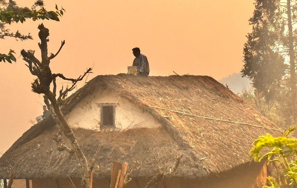 डढेलोबाट घर जोगाउनै मुस्किल