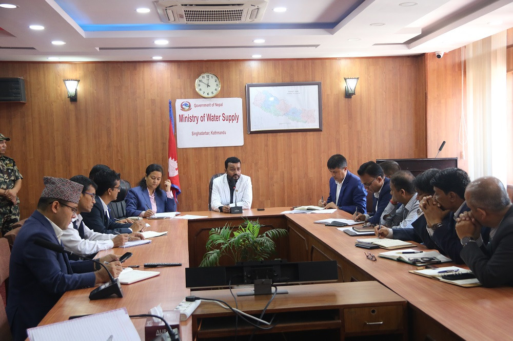 तराई-मधेसको खानेपानी समस्या समाधान गर्न जनशक्ति परिचालन गर्न मन्त्री यादवको निर्देशन