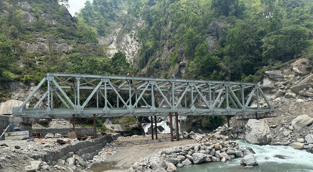 koshi coridor barun khola bridge.jpg