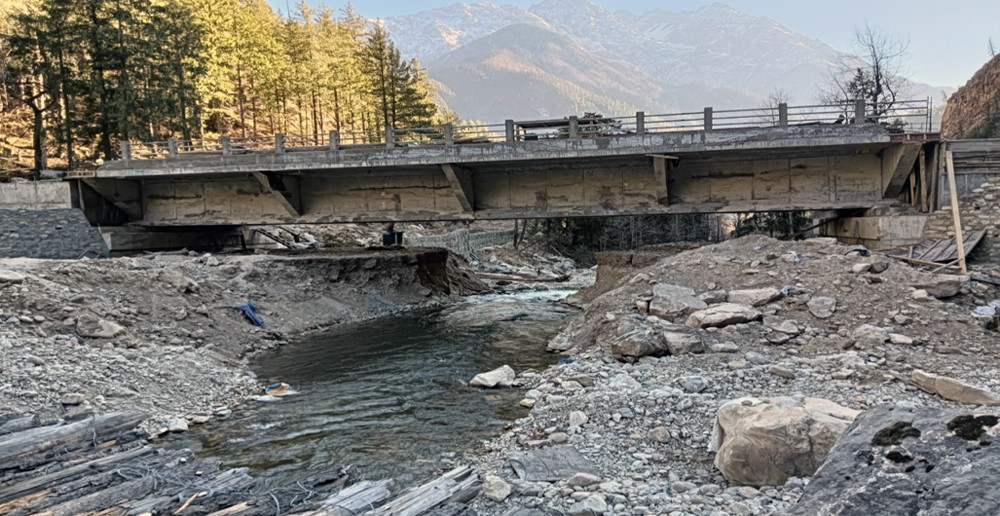 hilsa simikot salli khola.jpg