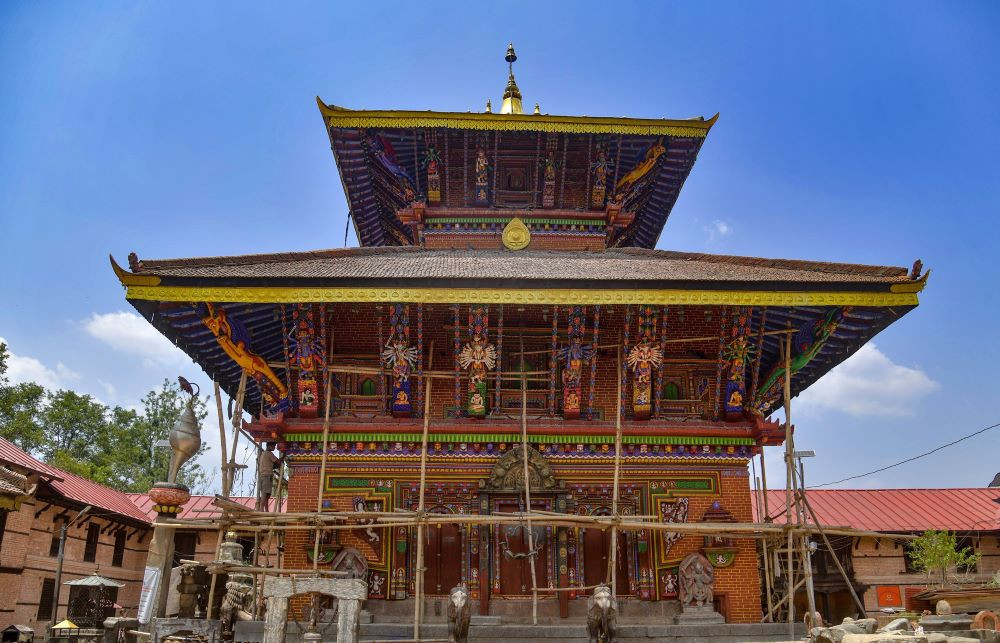 चाँगुनारायणमा विदेशी पर्यटक : वार्षिक एक करोड १९ लाख रुपैयाँ आम्दानी